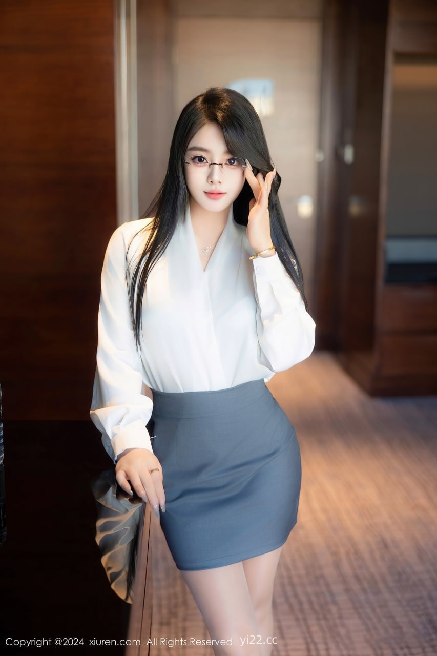 [Xiuren秀人网] NO.8989 麦田