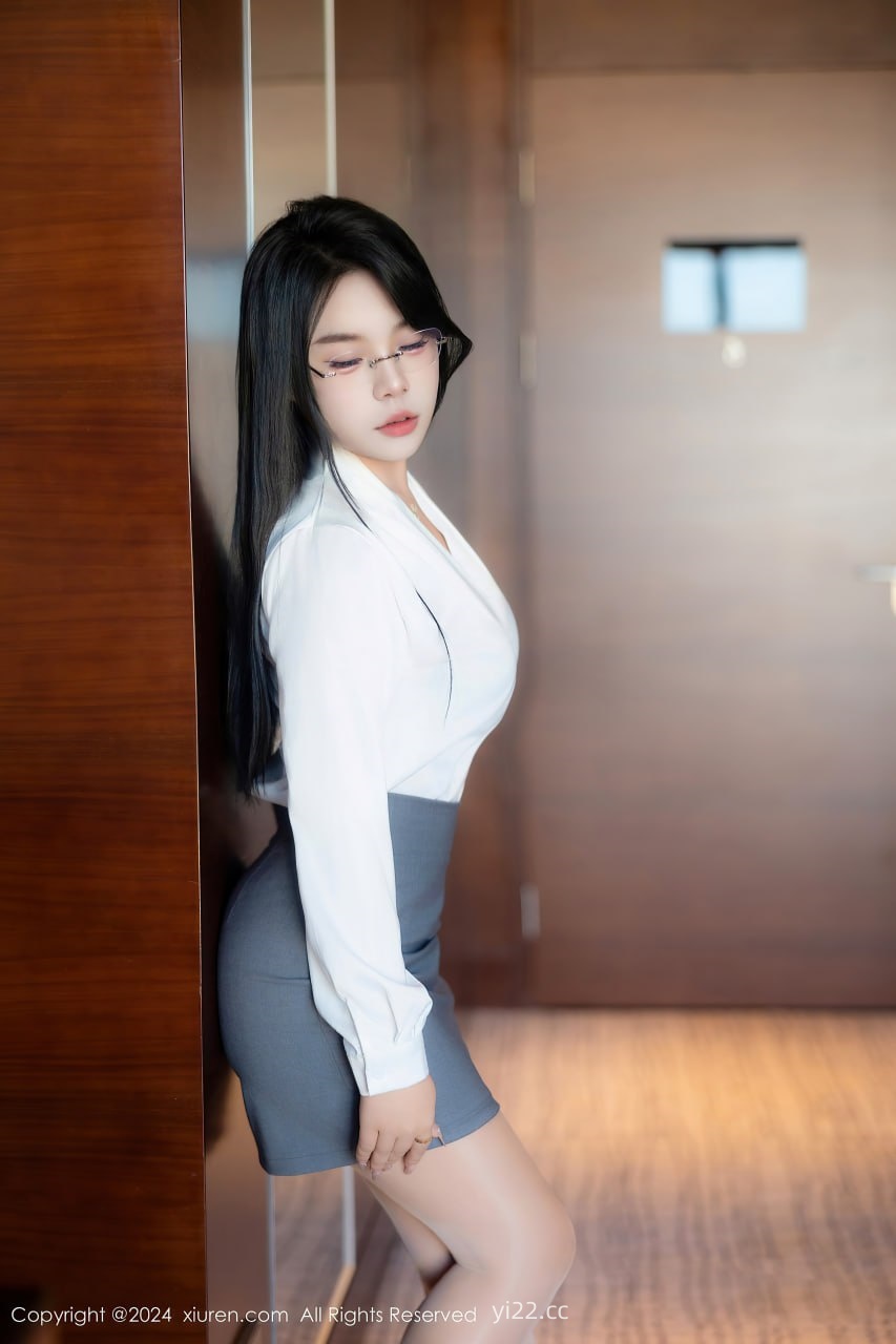 [Xiuren秀人网] NO.8989 麦田
