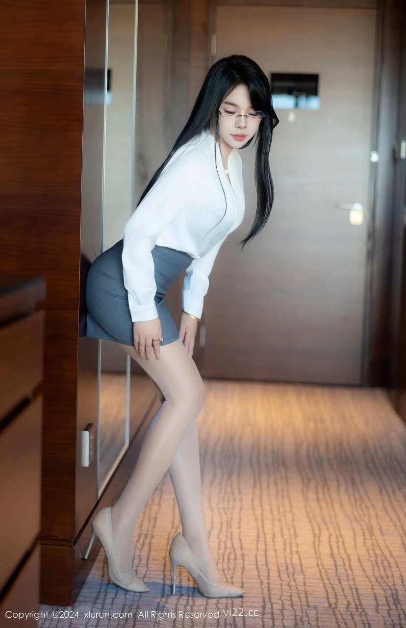 [Xiuren秀人网] NO.8989 麦田