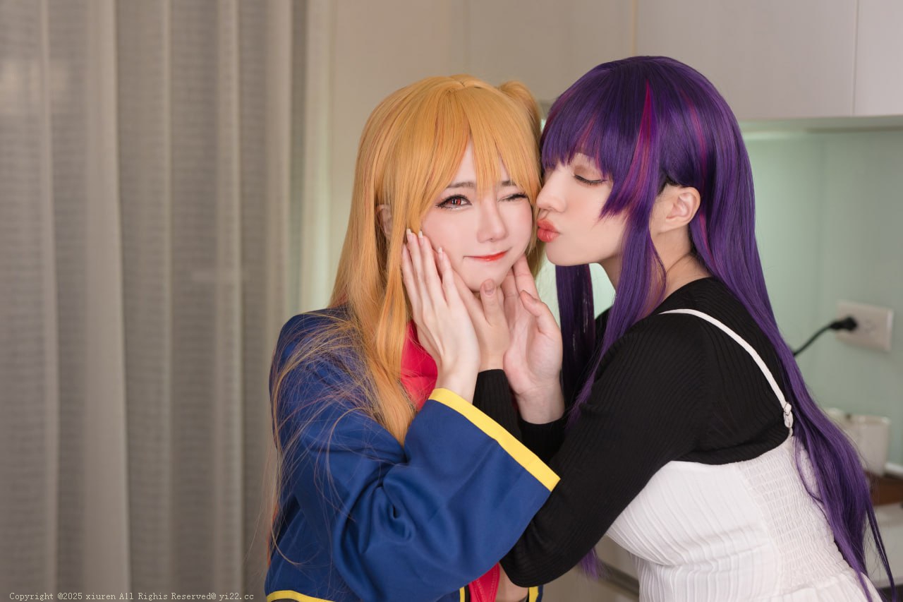 Sayo Momo & Sally Dorasnow