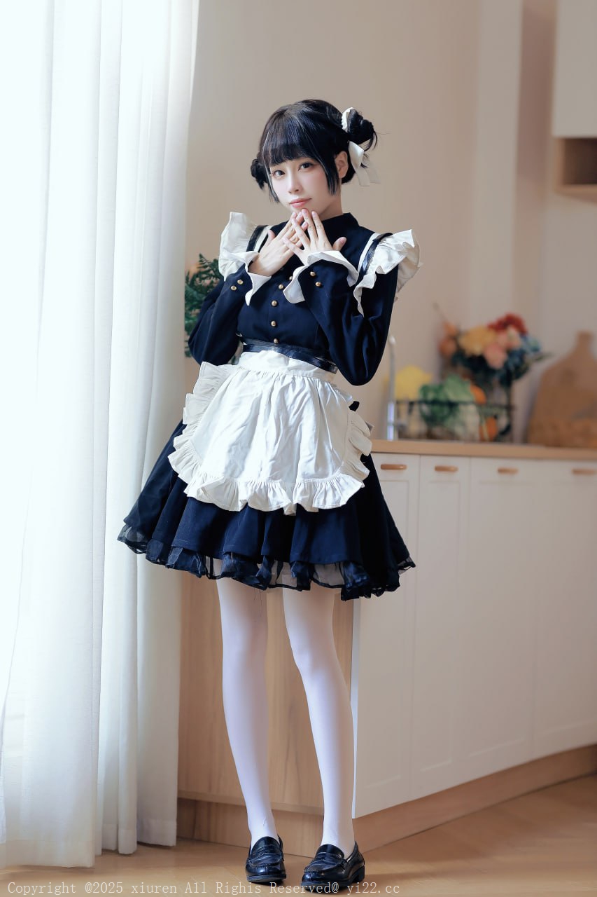 洛桑w伊梓 –  - 女仆日记