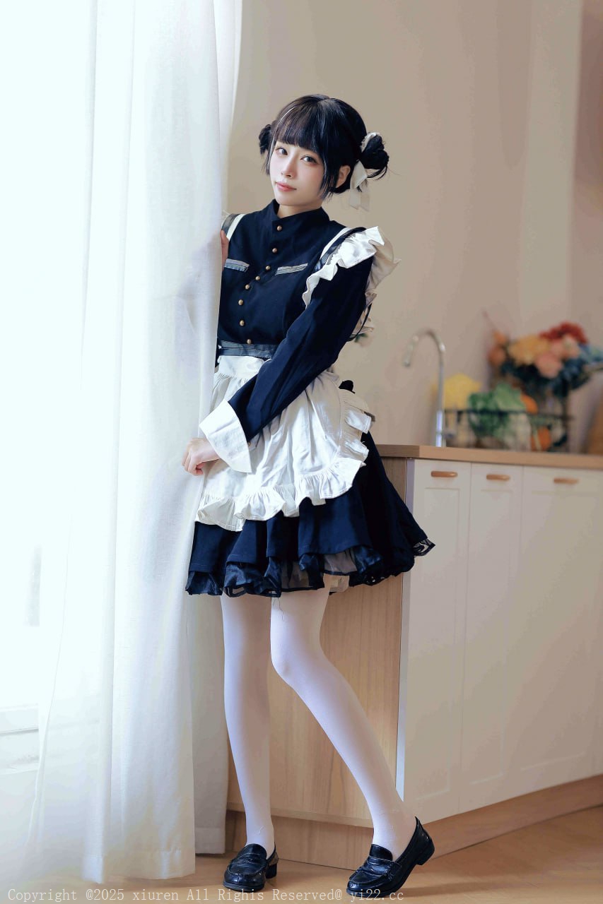 洛桑w伊梓 –  - 女仆日记